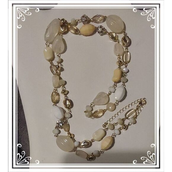 Gorgeous Vintage Long Gold Milky~Taupe~Crystal Ball Beads Necklace - Picture 3 of 3